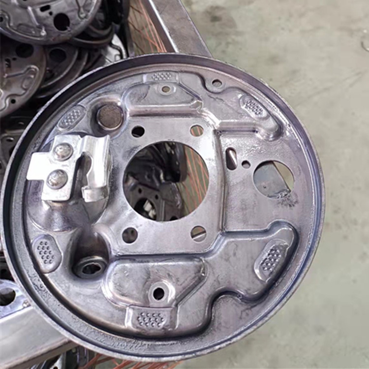 衝壓件生產廠（chǎng）家通常（cháng）這樣選取模具的間隙值