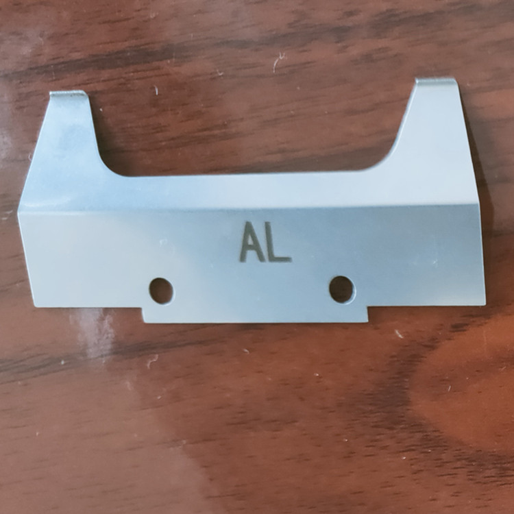 為什麽五金衝壓件的衝裁模要控製在正（zhèng）常磨損階段內