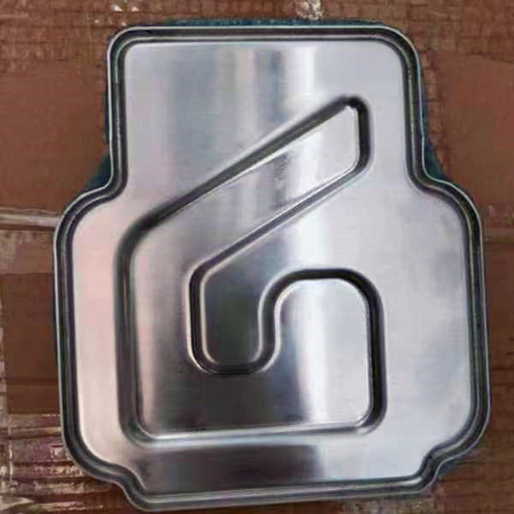 繪製五（wǔ）金衝壓件模具草圖應該考慮哪些（xiē）事項（xiàng） 