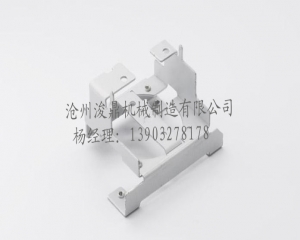 為了提高衝壓件加工質量（liàng） 采用高強度耐磨材料