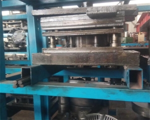 哪些（xiē）因素（sù）影響到五金衝壓件模具的設計