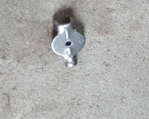 衝壓件廠（chǎng）采用什麽方法來抑製衝壓件產生翻料（liào）、扭曲